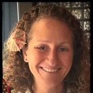 Meet your Posher, Debbie